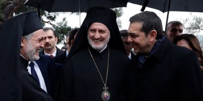 Çipras, 48 yıldır kapalı olan Ruhban okulu'nu ziyaret eden ilk Yunanistan başbakanı oldu