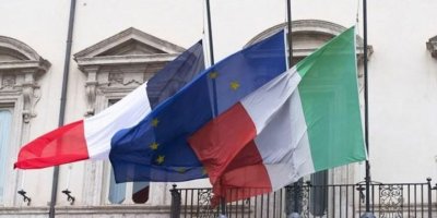İtalya ile Fransa arasındaki kriz büyüyor