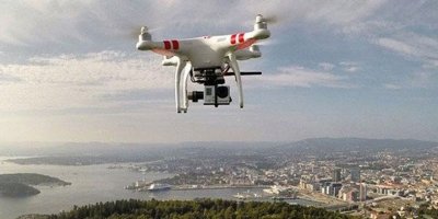 Drone nedeniyle Dubai'de uçuşlar kısa süreliğine durdu