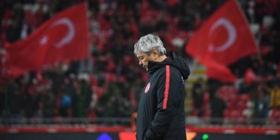 "3. Lig'den futbolcu bulmak zorunda kaldım"