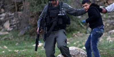 "İsrail'de kaçırılan binlerce çocuk evlatlık verilmiş"