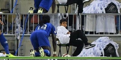 Gomis'in gol sevinci top toplayıcı çocuğu korkuttu