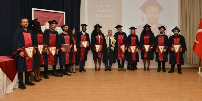 Yeni Eczacılar çalışma yaşamına törenle uğurlandı…