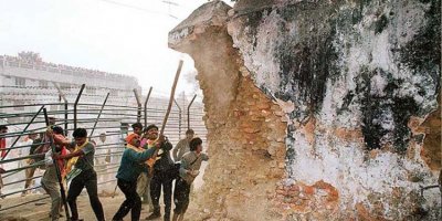 Hindistan'da babri camisi anlaşmazlığında arabuluculuk önerisi