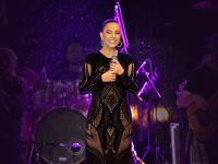 Yavru Vatan’da Ebru Gündeş rüzgarı esti