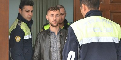 Öğrenci değil trafik canavarı