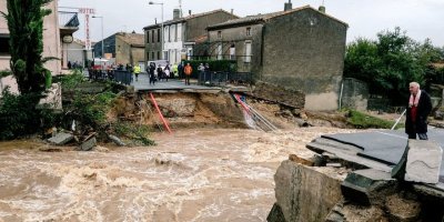 Pakistan'da yağışlar 4 günde 13 can aldı