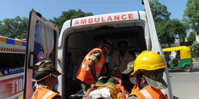 Hindistan'da otobüs kazası: 7 ölü, 20 yaralı