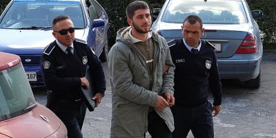 Eski eser ararken yakalandı