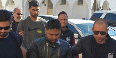 Para dolu çantayla Akıncılar’a bıraktılar