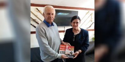 Limasollular derneği KHYD’ya bağışta bulundu