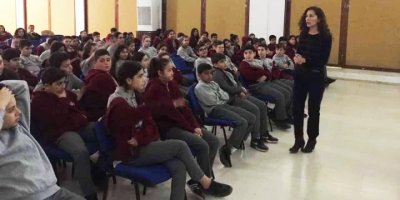 YDİ Öğretmenlerinden “Teknoloji kullanım sürecinde olası risk faktörleri ve korunma yöntemleri” Semineri…