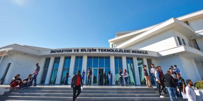 KKTC’nin Teknoloji ve Endüstri 4.0 temelli ekonomiye geçişi masaya yatırılıyor…