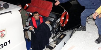 Kuzey Ege'de düzensiz göçmenleri taşıyan tekne battı: 4 ölü