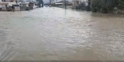 Haspolat köyü sular altında kaldı (Video Haber)