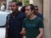 Bahislerle oynayıp parayı çalmakla suçlanıyor