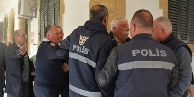 Mahkemede gerginlik!