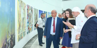 “Ukrayna Sanatçıları Sergisi” Özyiğit Tarafından Açıldı