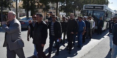 Otobüsçüler sokağa döküldü