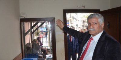 Mazbatayı aldı, muhtarlığı boş buldu