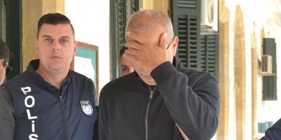 Kamu görevlisine 1 yıl hapislik