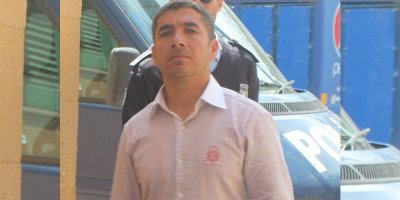 14 yaşındaki kızını darp etti