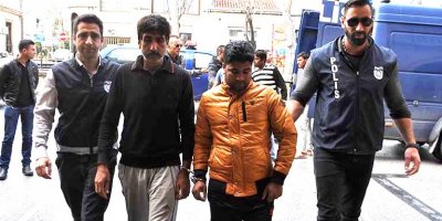 Çalışma izinleri bitti kaçak duruma düştüler