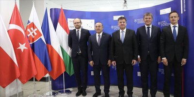 Dışişleri Bakanı Çavuşoğlu: AB üyeliği hala Türkiye için stratejik hedef