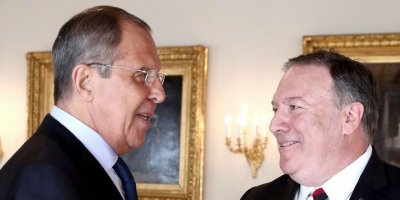 Pompeo ve Lavrov arasında gergin Venezuela konuşması