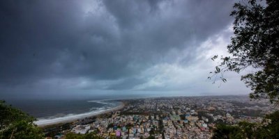 Hindistan Fani kasırgasına hazırlanıyor