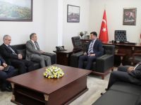 Başbakan Özgürgün, Türkiye Dışişleri Bakanlığı Müsteşarı Yalçın’ı kabul etti