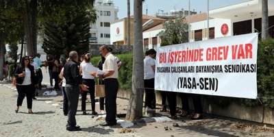 Stenografların grevi nedeniyle toplantıya devam edilemedi