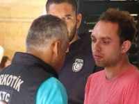 Şüpheli hareketleri yakalattı