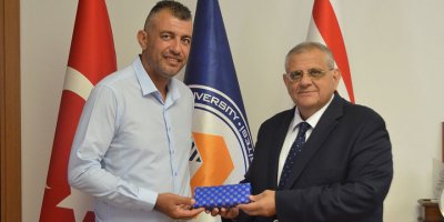 Şener Gücel’den örnek davranış