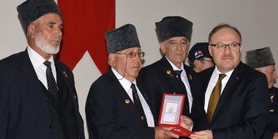 Afyonkarahisar'da 133 Kıbrıs Gazisine madalya takdimi