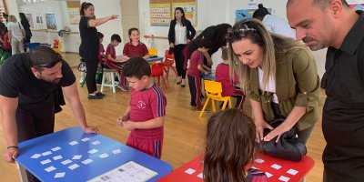 Yakın Doğu İlkokulu Öğrencileri Velileri İle Birlikte “English Fun Week” Etkinliğinde Bir Araya Geldi…