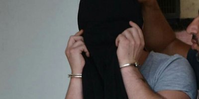 Uyuşturucuyu bilgisayar kasasına gizledi