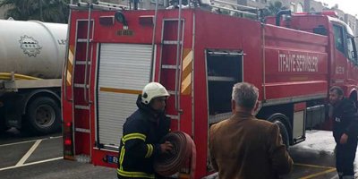 Aşırı ısınan buzluk yangın çıkardı