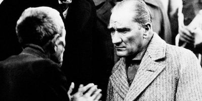 ‘O fotoğraf yeniden yerine asılacak!’