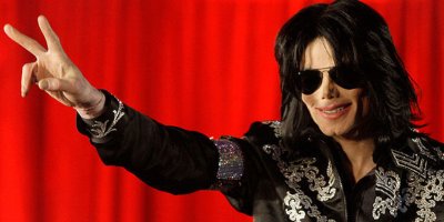 Mezarına beton dökülmüş