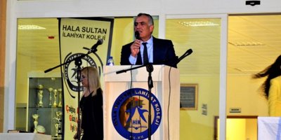 Çavuşoğlu, Hala Sultan İlahiyat Koleji mezuniyet törenine katıldı