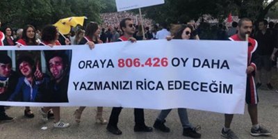 ODTÜ'de yine pankartlar damga vurdu
