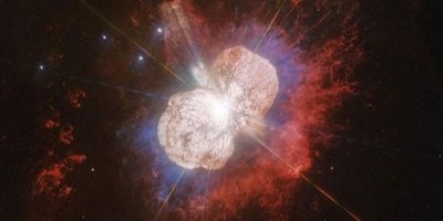 Hubble teleskobu 170 yıl önceki yıldız patlamasını kaydetti