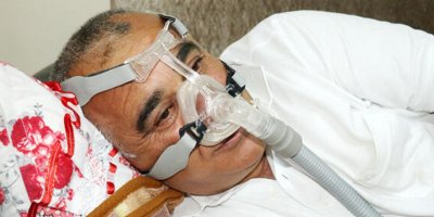 'Uykuda ölürüm' korkusu yüzünden üç yıldır uyuyamıyor