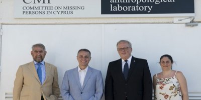 İsviçre Dışişleri Bakanı, antroloji laboratuvarı’nı ziyaret etti