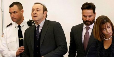 Oscar ödüllü oyuncu Spacey hakkındaki taciz davası düşürüldü