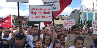 Vatandaşlar adliyeye akın ettı