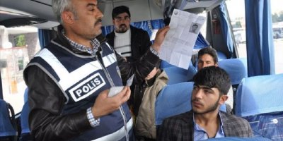 Suriyelilere 'yol izin belgesi' uyarısı