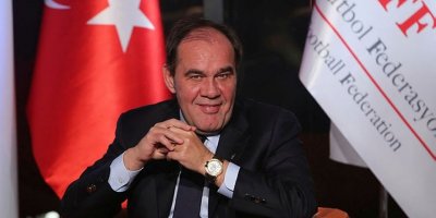 Demirören gitti Hürriyet federasyon eleştirilerine başladı