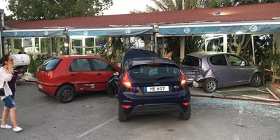 Araç restorana girdi